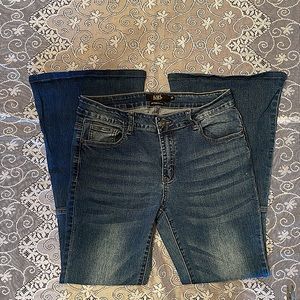 L&B Flared Jeans